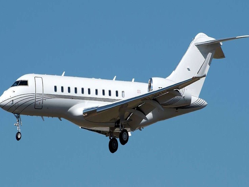 Bombardier Global 5000